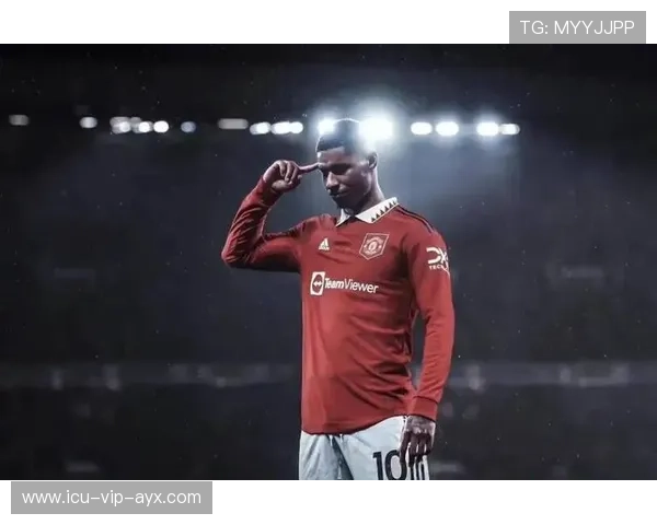 拉什福德补射定格比分曼联庆祝