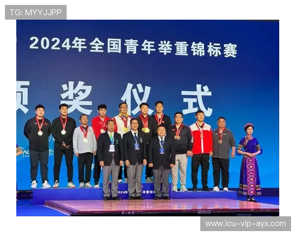 举重训练营提升教练员教学法培训覆盖更多基层，举重教练组